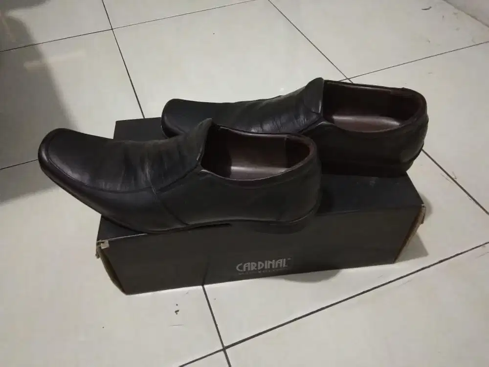 DIJUAL SEPATU CARDINAL KULIT ASLI