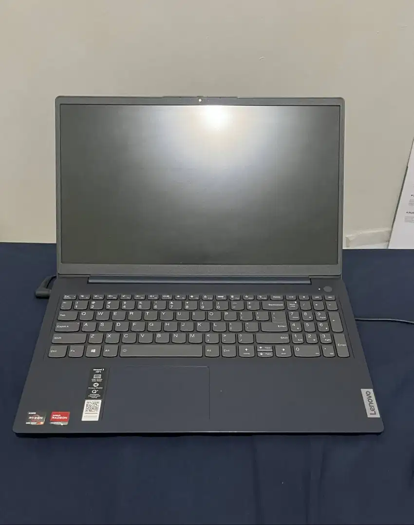 LENOVO Ideapad 3 15ALC6 Ryzen 5 8GB 256GB 15.6 FHD Win11Laptop Bekas