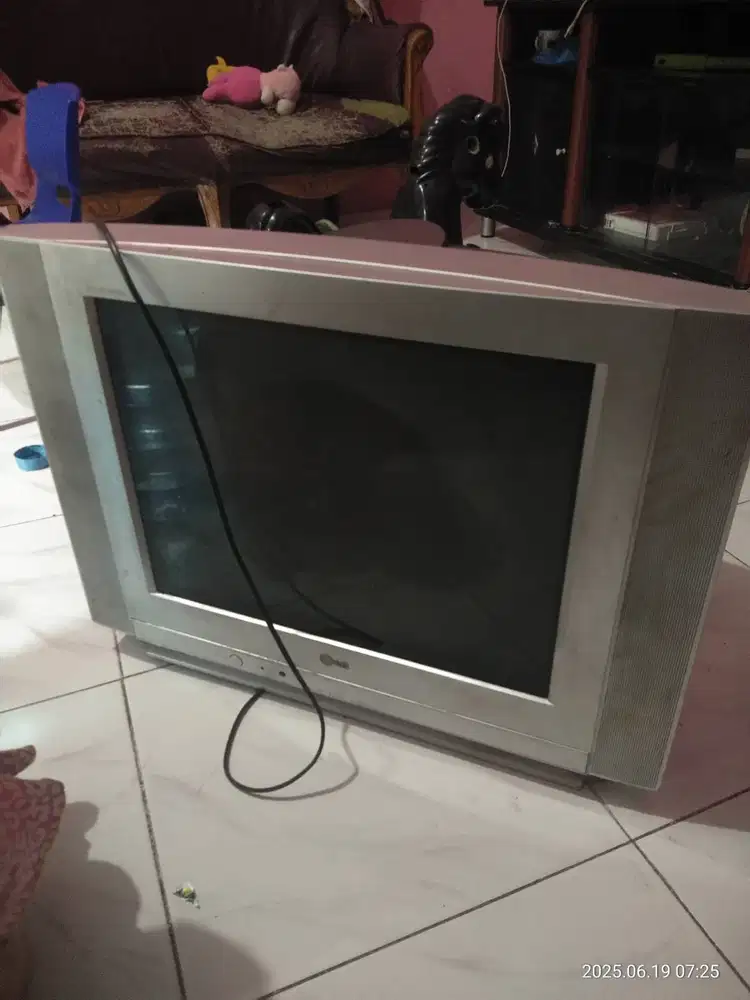 TV Tabung LG 21 Inch