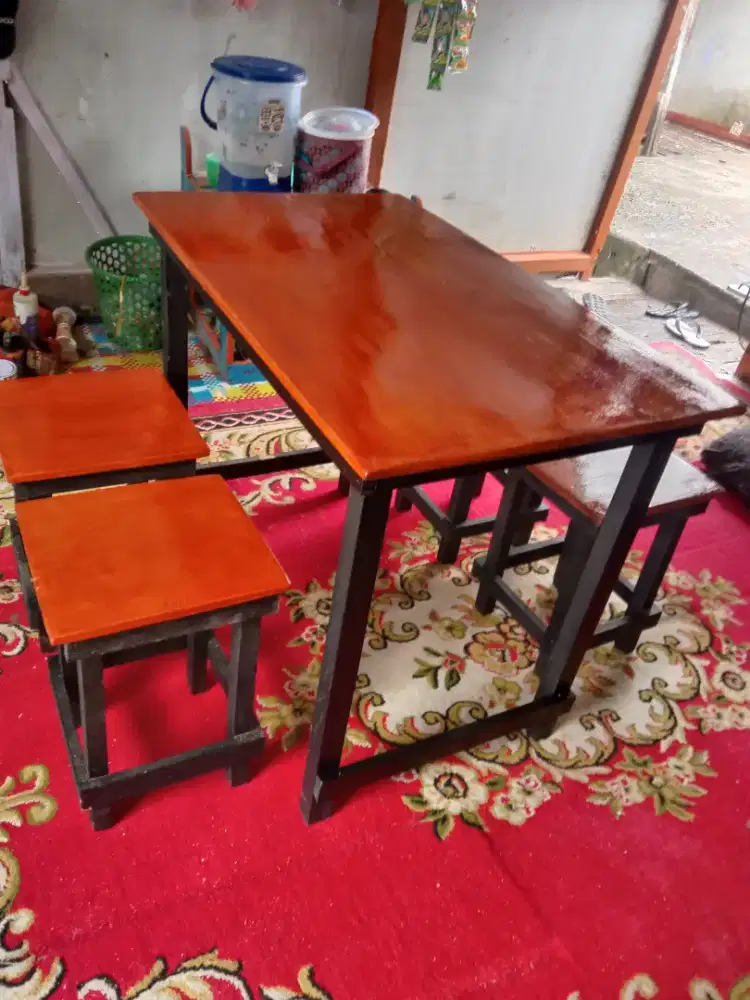 Meja angkringan murah full kayu berkualitas dengan harga terjangkau