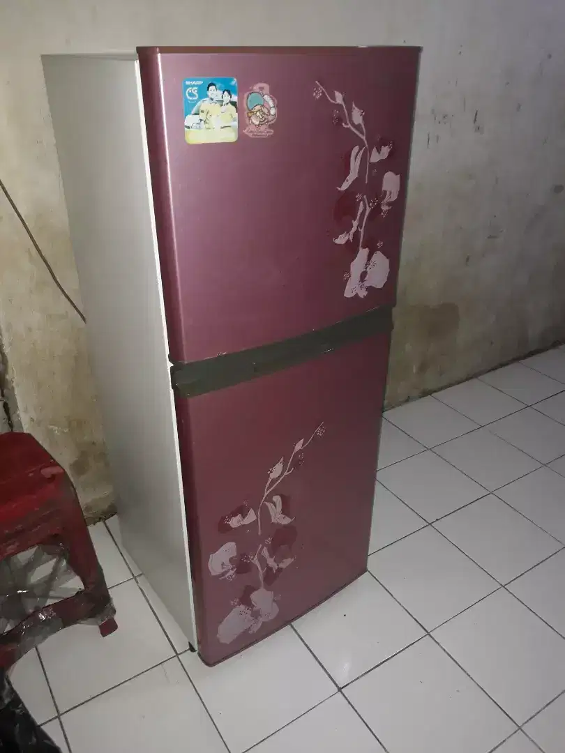 Kulkas sharp 2pintu no frost