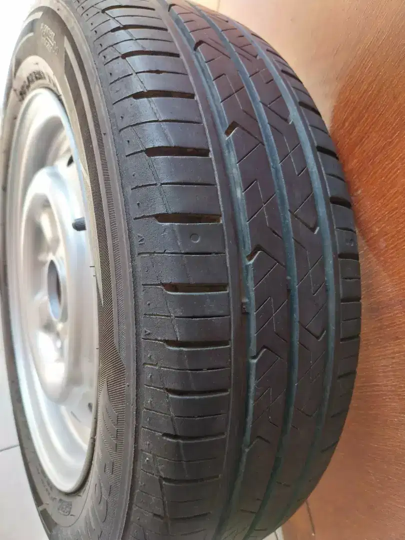 BAN SEREP R13 PCD 114

CARRY KIJANG FORSA COROLLA LAMA DX XENIA 1000cc