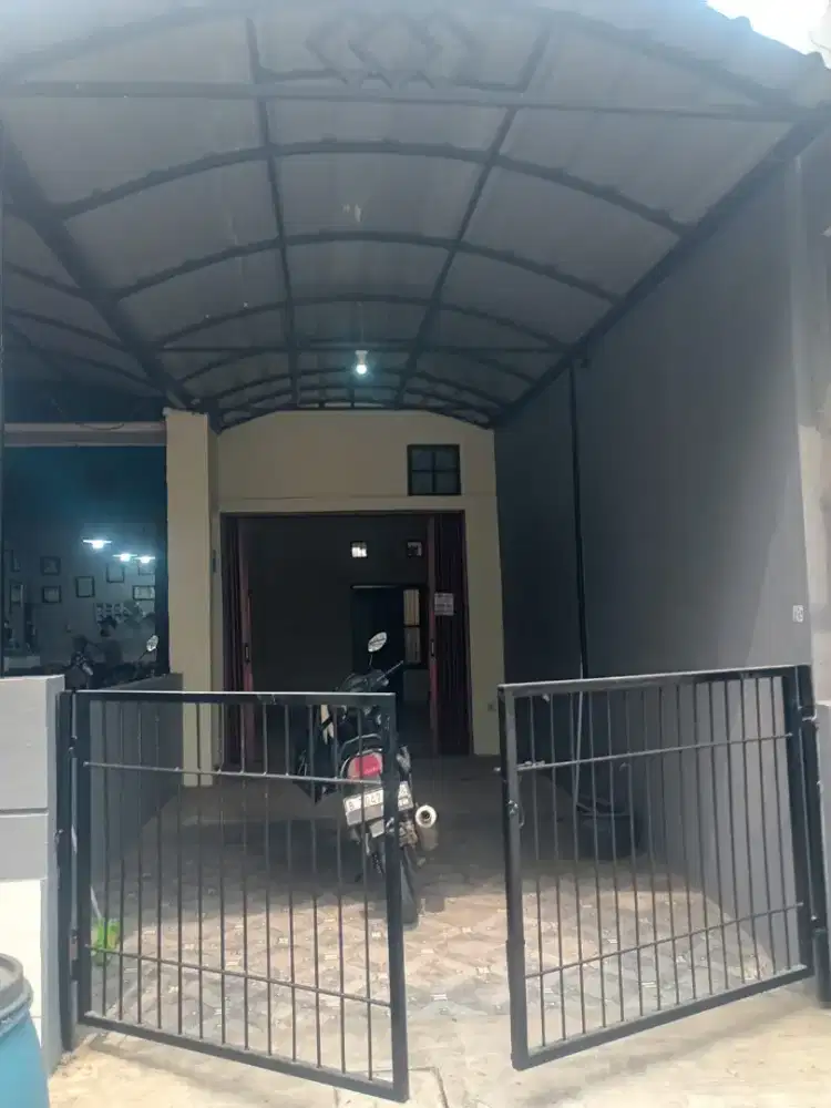 Ruko di Sewakan per tahun