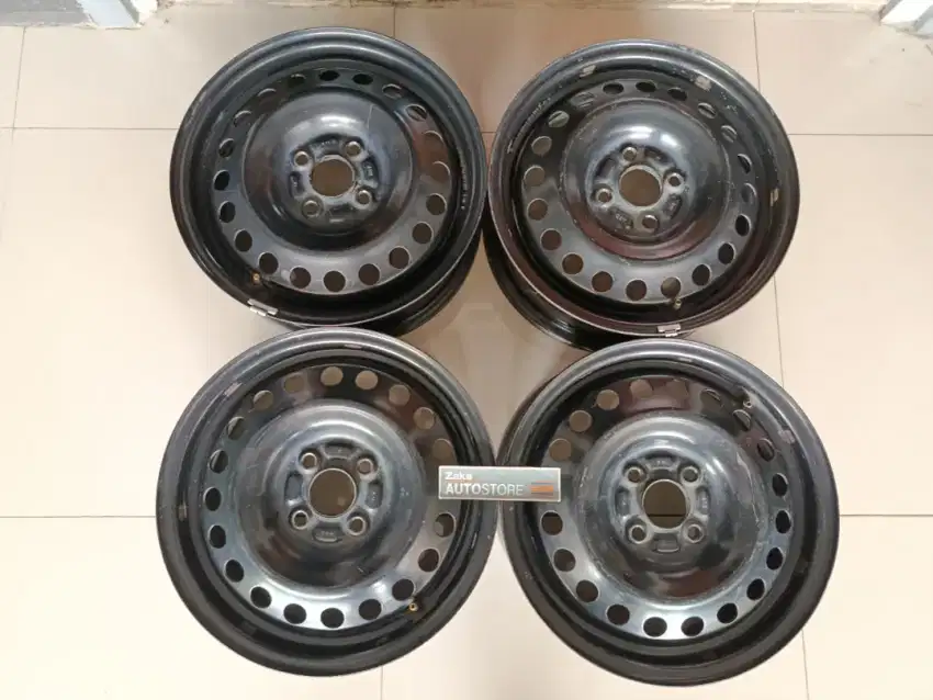 Velg Kaleng R15 PCD 4x100 Good Condition