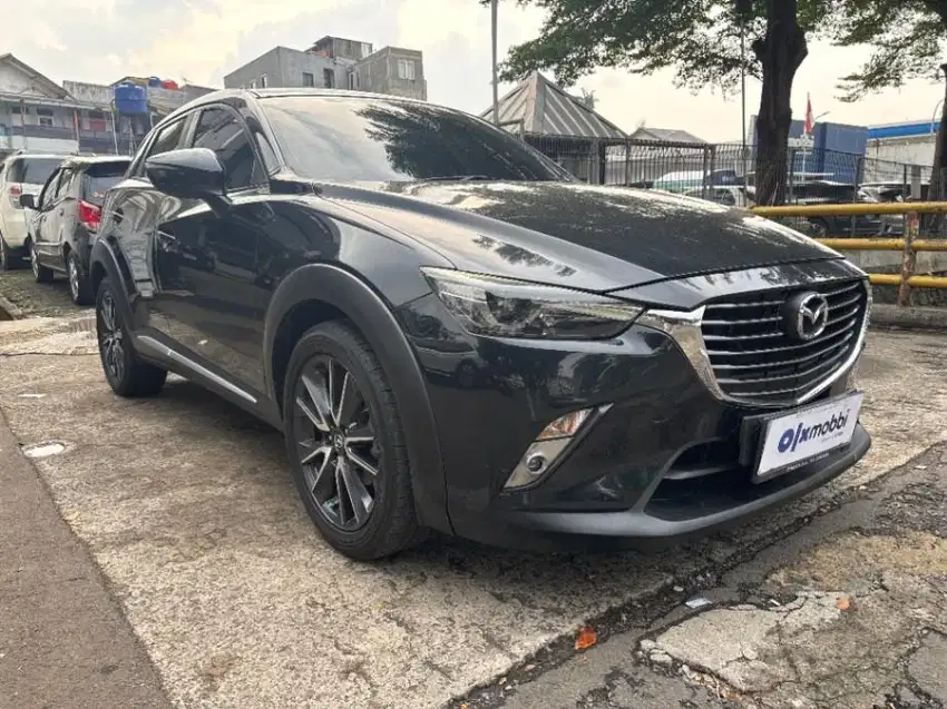 D Mazda CX-3 2.0 Touring Bensin-AT 2017 Hitam DCOPB