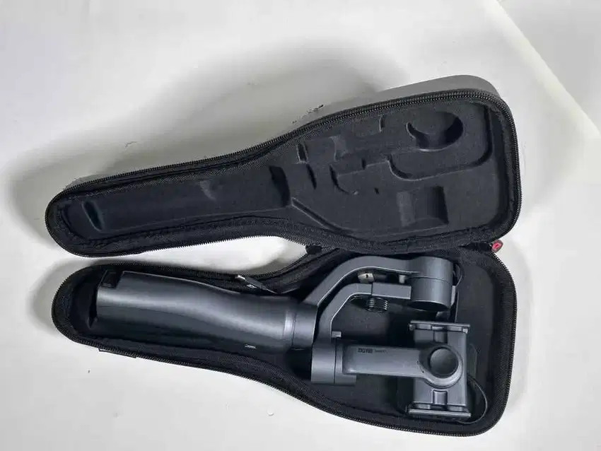 ZHIYUN Smooth-Q 3-Axis Smartphone Stabilizer