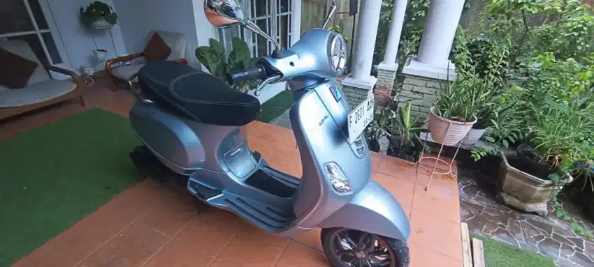VESPA LX 2023 SILVER JUAL CEPAT