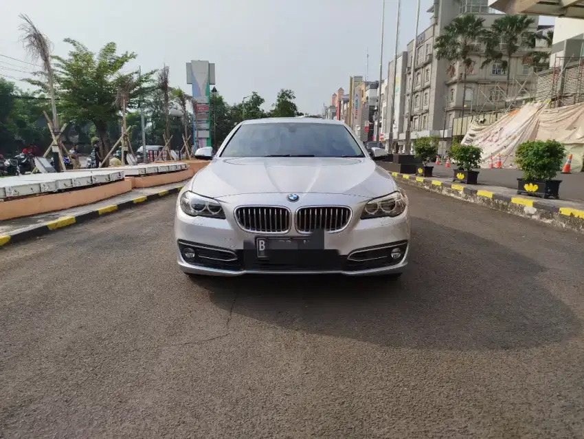 BMW 520i Modern 2014
