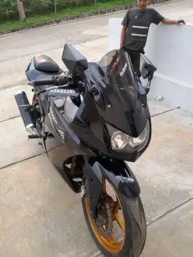 Dijual cepat Ninja 250cc Tahun 2009