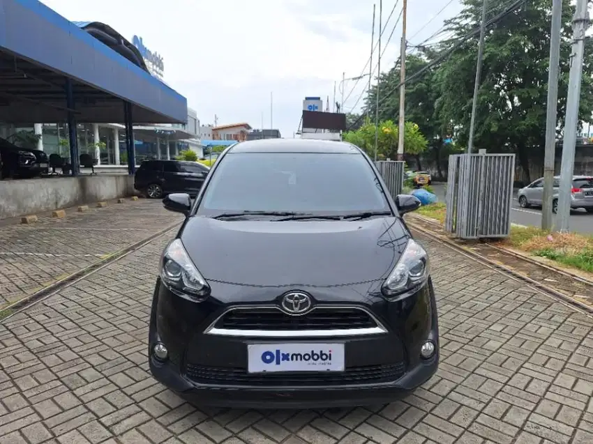 D Toyota Sienta 1.5 V Bensin-AT 2019 SRD