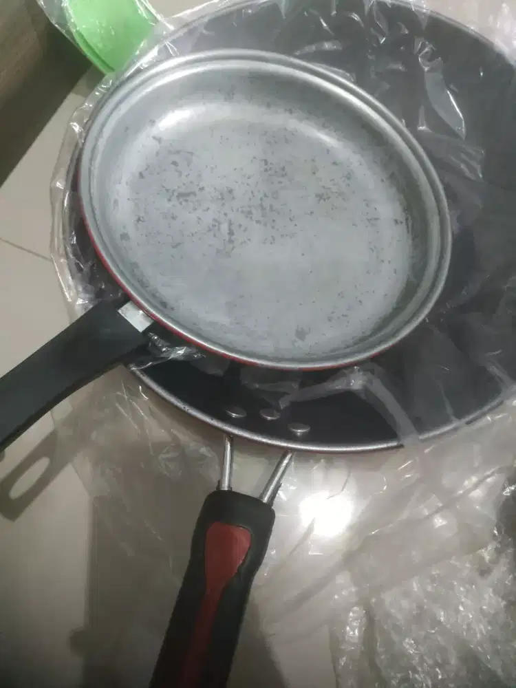 Teflon ada yg baru dan bekas pakai