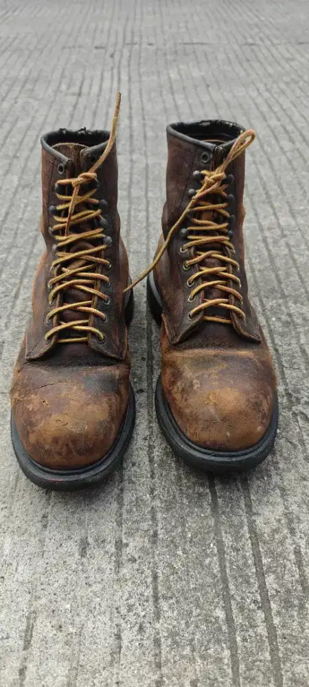 Sepatu boots red wing redwing red wings steel toe 2233