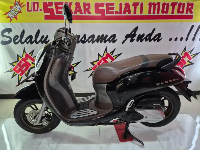 Scoopy prestige cbs keyless 2021 istimewa