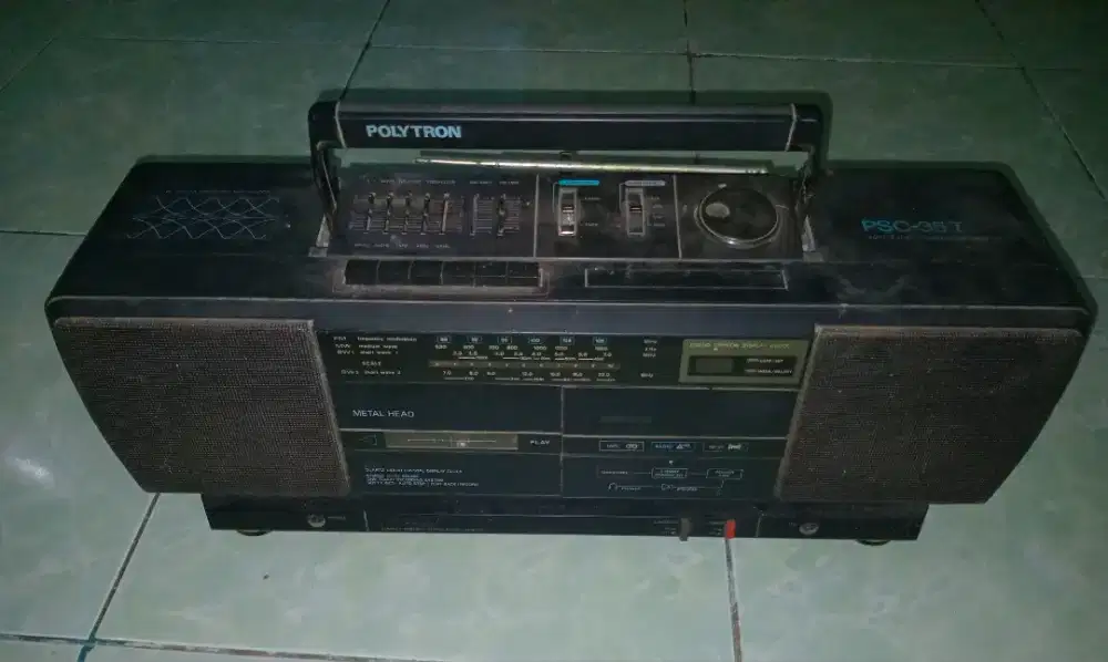 RADIO TAPE POLYTRON HITAM JADUL