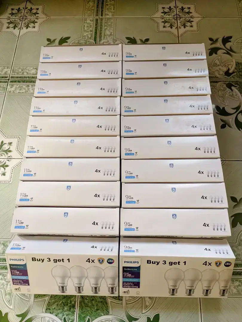 LAMPU LED PHILIPS 9 DAN 11 WATT 10 PACK = 80 BIJI