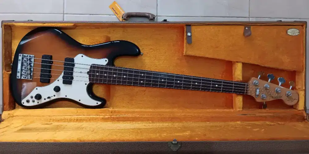 Bass Fender artist series Roscoe Beck 5 thn 1999 USA