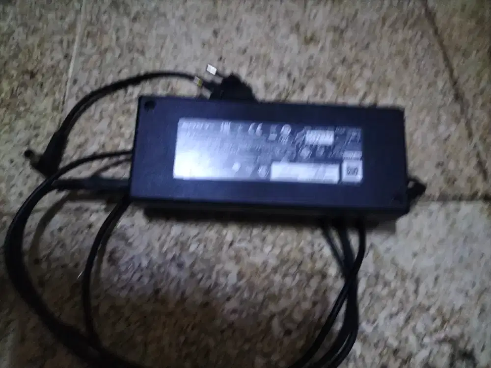 Adaptor tv Sony 19.5 vol