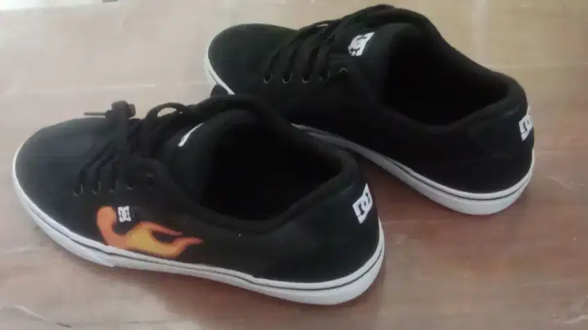 Rp 239rb Sepatu Sneakers Pria/Wanita DC-Hot Wheels Sz 36, Insole 24