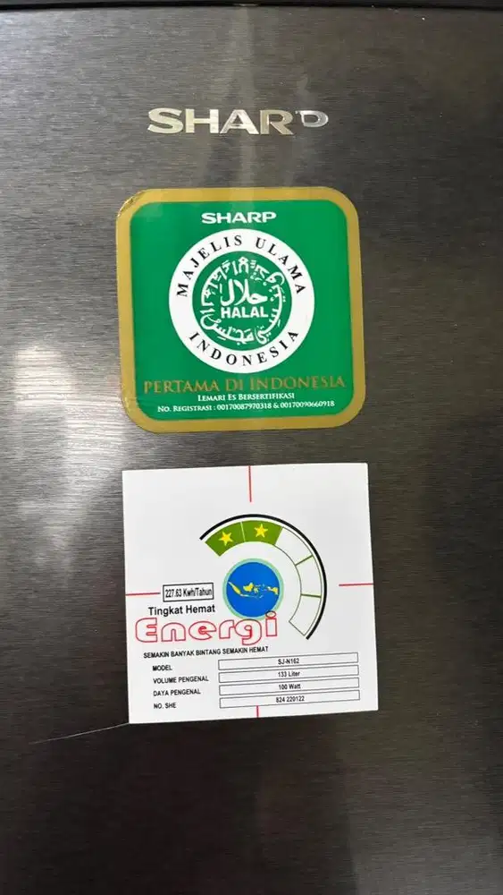 DIJUAL CEPAT KULKAS BEKAS / SECOND MERK SHARP