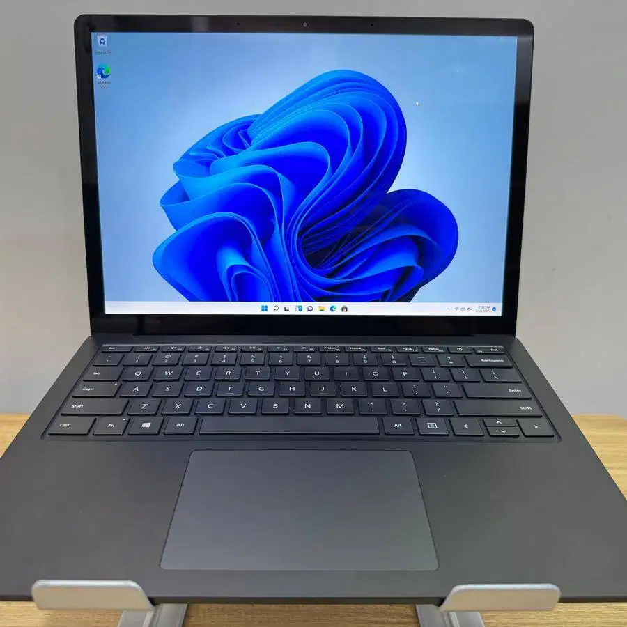 MICROSOFT SURFACE LAPTOP 3 INTEL CORE I7 GEN 10 RAM16GB-SSD 256GB D-WJ