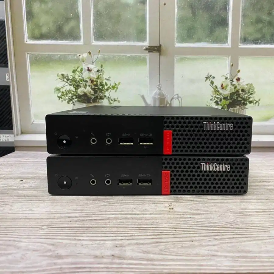 PC Mini Lenovo Thinkcentre M910q Core i3 Gen7 RAM 16/128GB D-SBR