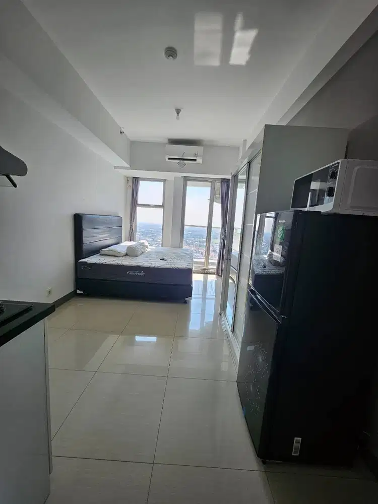 Apartemen Anderson Studio Furnish Lantai Tinggi Unit Balkon