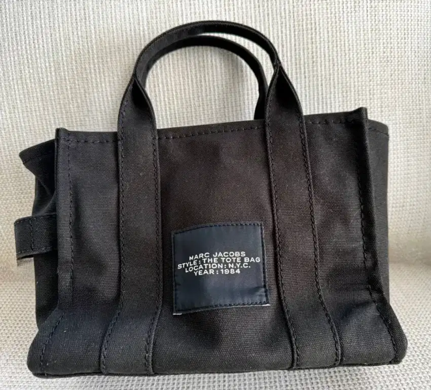 ᪥  MARC JACOBS tote bag black woman small