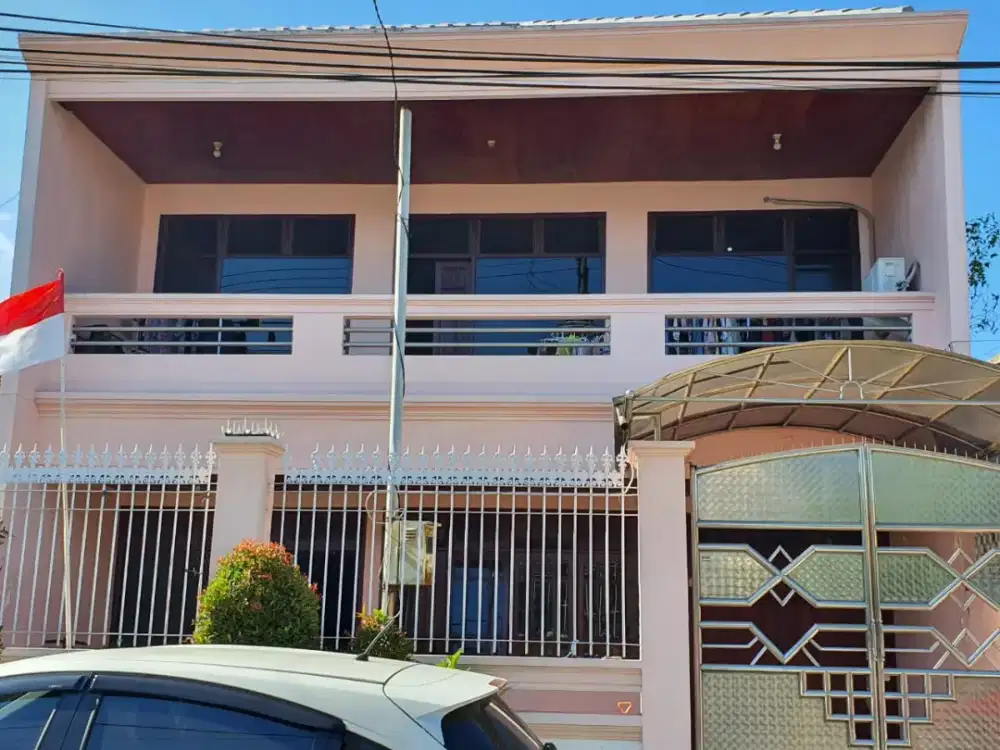 Jual Rumah 2 Lantai 
Dukuh Kupang Timur XV Surabaya