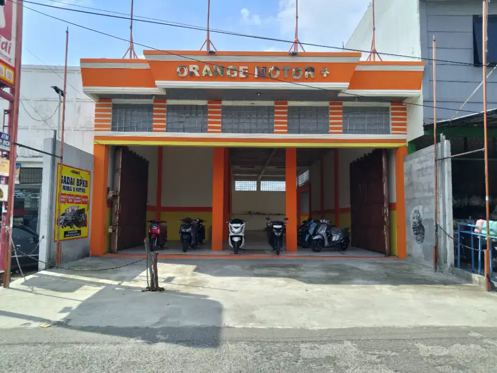 Ruko strategis / Dijual