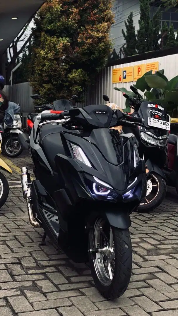 VARIO 160 KEYLESS CBS MODIF TAHUN 2024