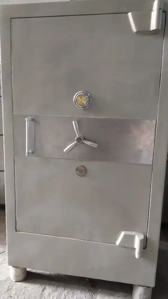 Brankas A5 Kunci LN Brangkas Toko Emas Kantor Tahan Api Safety Box