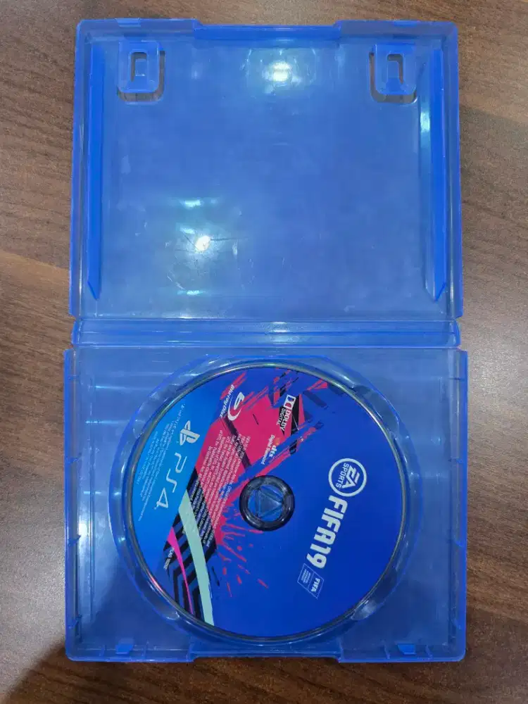 Obral Cd kaset ps 4 original fifa 19