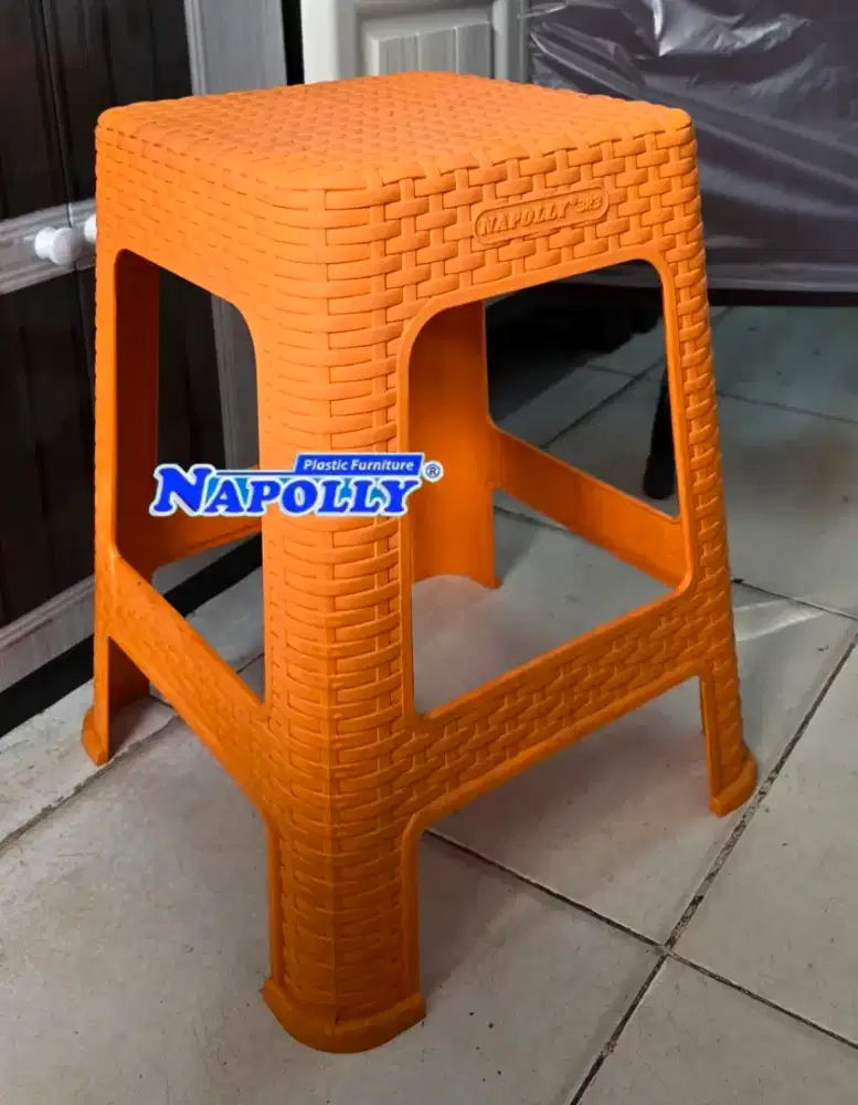 Kursi baso plastik napolly orange