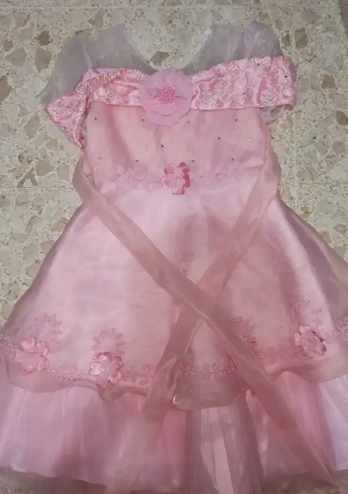 Dress Pesta Anak Perempuan