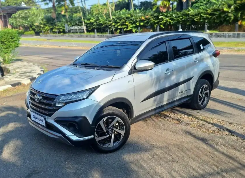TOYOTA RUSH 1.5 TRD SPORTIVO BENSIN MATIC 2018
