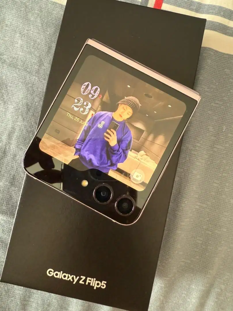 Samsung Galaxy Z Flip5 8/512GB - Lavender
