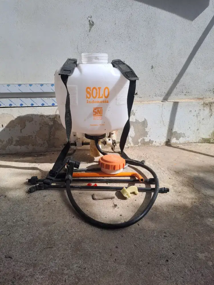 Alat semprot sprayer Solo hama dan disinfektan