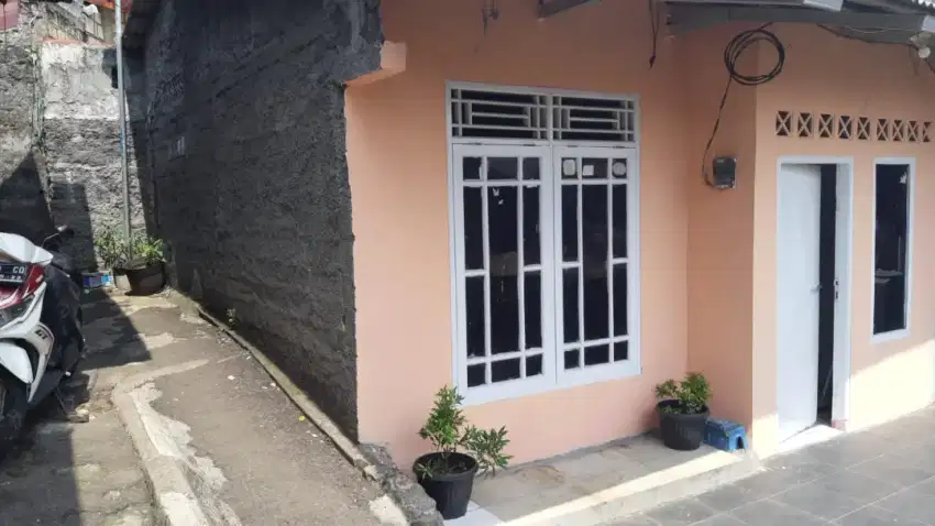 Rumah dijual/Dikontrakan lokasi strategis