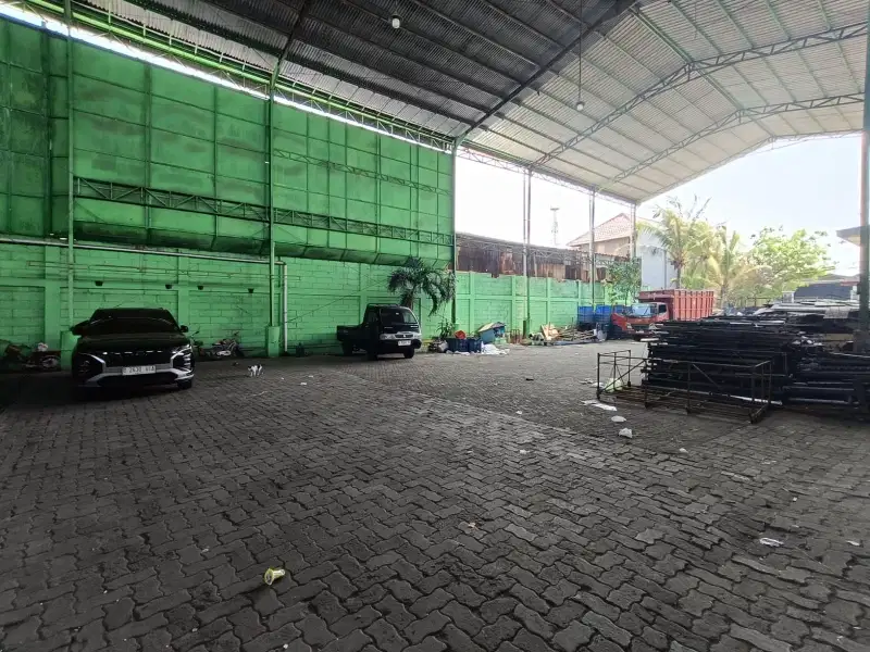 Gudang di Pegangsaan Koja Jakut 2200 m