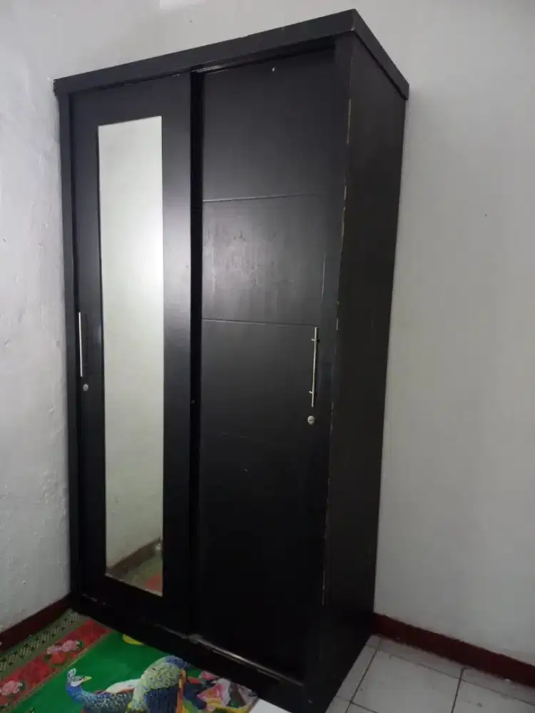 Lemari baju kayu ,kokoh n berat