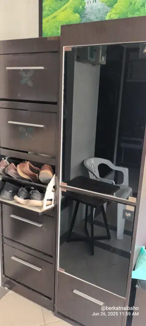Rak Sepatu 5 Tingkat dan Rak Sepatu Baju Helm