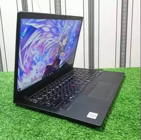 Laptop Lenovo Thinkpad X1 Carbon Core i7 GEN 10 RAM 16/256GB D-CCS