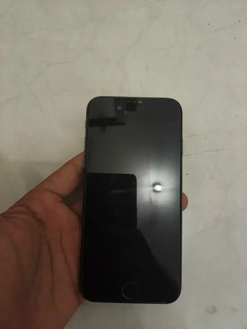 Iphone 8 kondisi mati