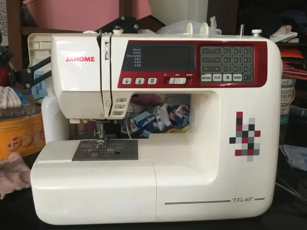Mesin jahit janome