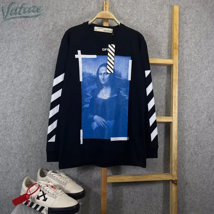 SWEATER DISTRO PRIA DAN WANITA CREWNECK OFF WHITE