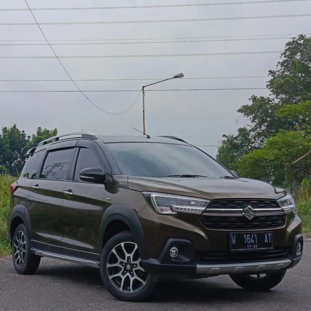 TDP30JT Suzuki XL7 1.5 Alpha Manual 2022 2021 Coklat Murah Kredit