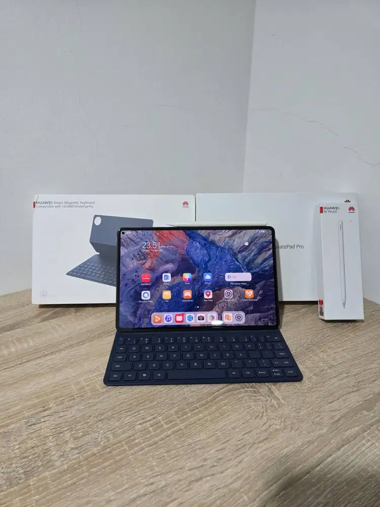 Huawei MatePad Pro 11 Inch 2022 8/256 + Keyboard + M Pencil 8GB 256GB
