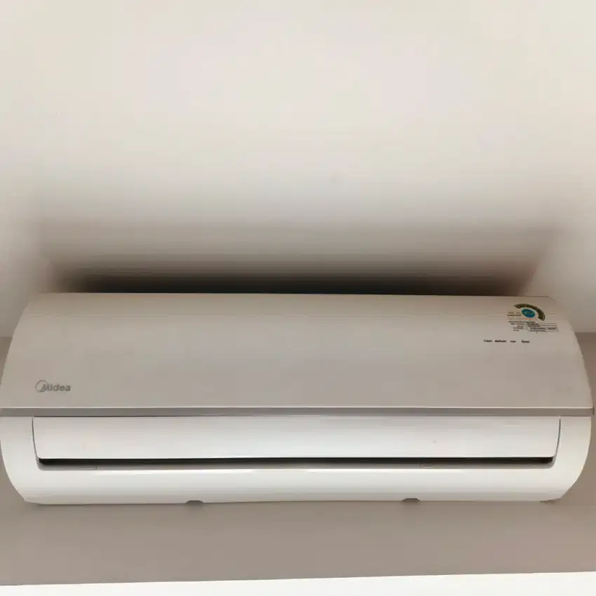 Ac midea 1/2 PK