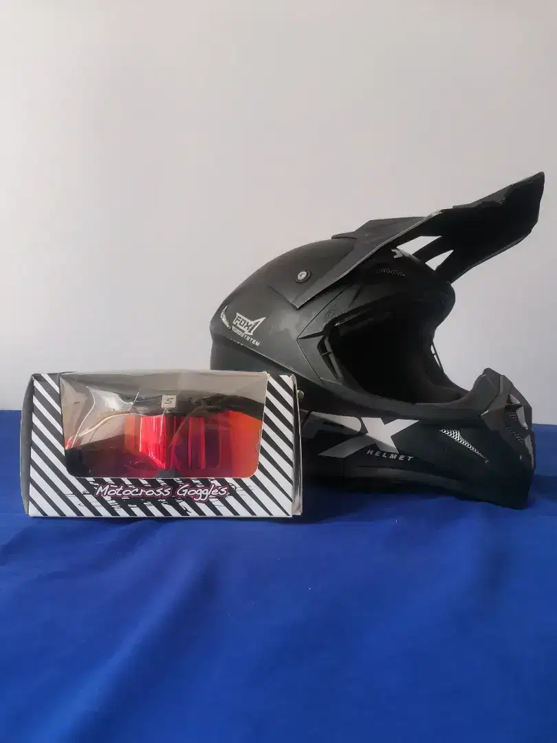Helm JPX Fox 1 Matte Black