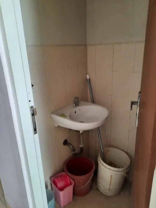 D Jual Rumah d Pasadena Cengkareng